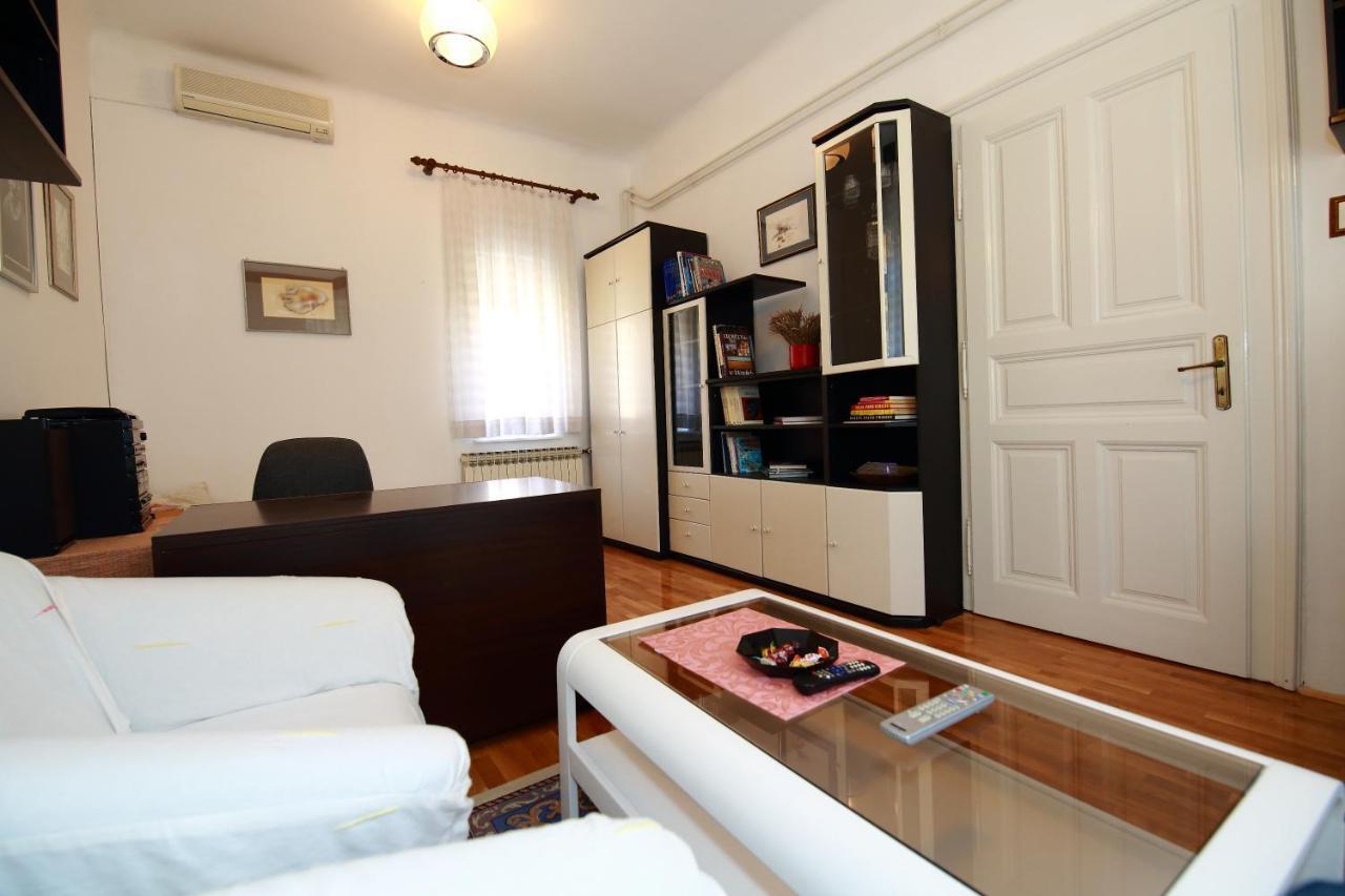 Lavanda 1 - Apartment *